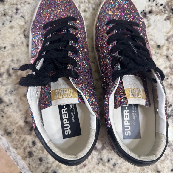 Golden Goose women’s size 38/8 - excellent condition - Picture 3 of 6